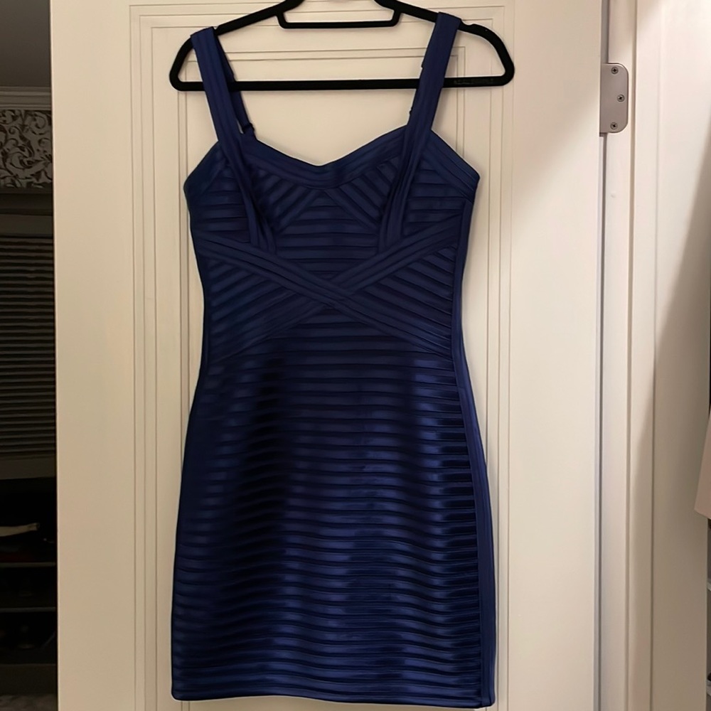Blue cocktail dress by BCBG Max Azria Size 06